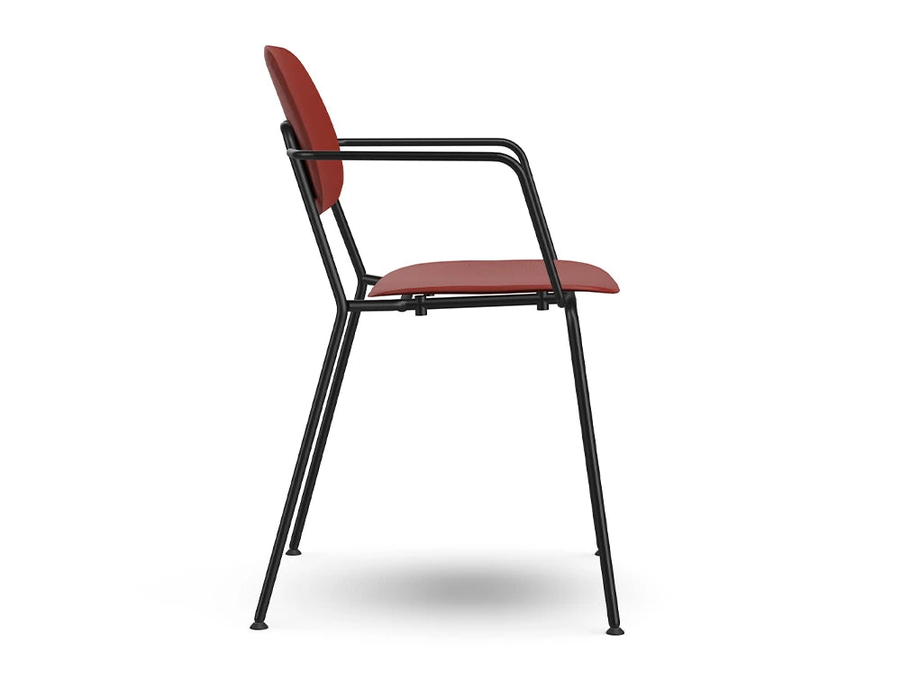 Ws.D Line Chair with 4 Legs and Armrest