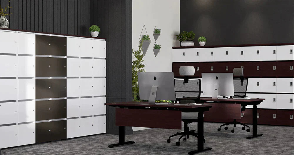 Ws.D Uno 8-Door Locker End-of-Desk with Standard Barrel Lock and Planter