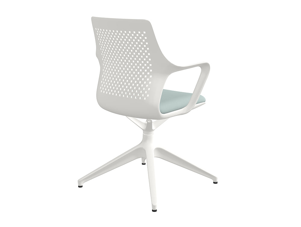 Ws.D Gesture Meeting Room Chair with Pyramid Base