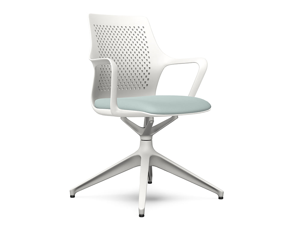 Ws.D Gesture Meeting Room Chair with Pyramid Base